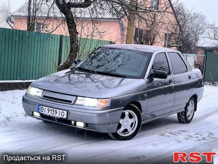 Серый ВАЗ 2110, объемом двигателя 1.6 л и пробегом 280 тыс. км за 2300 $, фото 1 на Automoto.ua