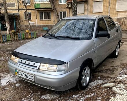 Серый ВАЗ 2110, объемом двигателя 1.6 л и пробегом 250 тыс. км за 1600 $, фото 1 на Automoto.ua