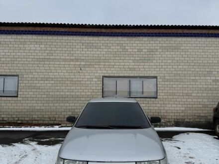 Серый ВАЗ 2110, объемом двигателя 1.6 л и пробегом 375 тыс. км за 2200 $, фото 1 на Automoto.ua