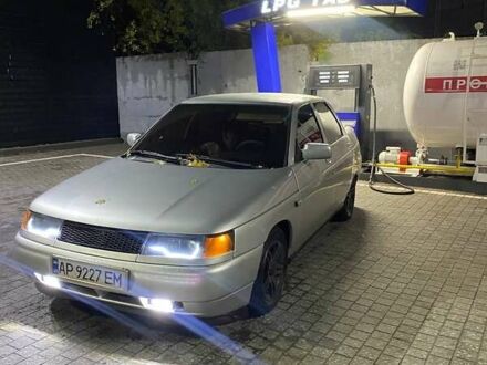 Серый ВАЗ 2110, объемом двигателя 1.6 л и пробегом 240 тыс. км за 2450 $, фото 1 на Automoto.ua