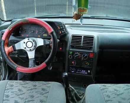 Серый ВАЗ 2110, объемом двигателя 1.6 л и пробегом 150 тыс. км за 1300 $, фото 1 на Automoto.ua