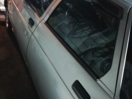 Серый ВАЗ 2110, объемом двигателя 1.6 л и пробегом 350 тыс. км за 2000 $, фото 1 на Automoto.ua