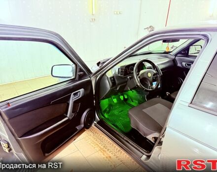 Сірий ВАЗ 2110, об'ємом двигуна 1.6 л та пробігом 181 тис. км за 1900 $, фото 1 на Automoto.ua