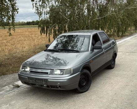 Сірий ВАЗ 2110, об'ємом двигуна 1.6 л та пробігом 230 тис. км за 999 $, фото 1 на Automoto.ua