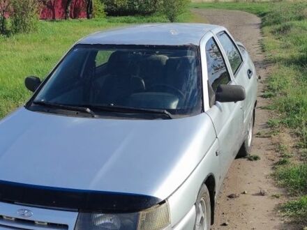 ВАЗ 2110 2006 в Краматорске на Automoto.ua Серый ВАЗ 2110, объемом двигателя 1.6 л и пробегом 300 тыс. км за 965 $, фото 1 на Automoto.ua