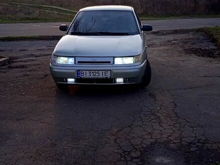 Серый ВАЗ 2110, объемом двигателя 1.6 л и пробегом 213 тыс. км за 2700 $, фото 1 на Automoto.ua