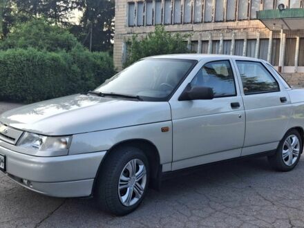 ВАЗ 2110 2006 у Христиновке на Automoto.ua Сірий ВАЗ 2110, об'ємом двигуна 1.6 л та пробігом 182 тис. км за 2150 $, фото 1 на Automoto.ua
