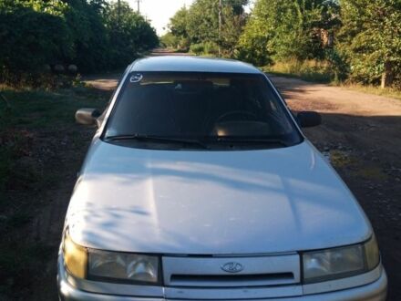 Серый ВАЗ 2110, объемом двигателя 1.6 л и пробегом 250 тыс. км за 888 $, фото 1 на Automoto.ua