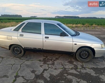 Серый ВАЗ 2110, объемом двигателя 1.6 л и пробегом 300 тыс. км за 1200 $, фото 1 на Automoto.ua