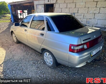 Серый ВАЗ 2110, объемом двигателя 1.6 л и пробегом 185 тыс. км за 2200 $, фото 1 на Automoto.ua