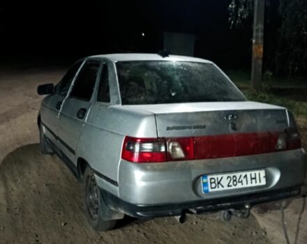 Сірий ВАЗ 2110, об'ємом двигуна 1.6 л та пробігом 273 тис. км за 1002 $, фото 1 на Automoto.ua