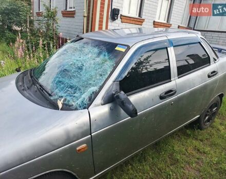 Серый ВАЗ 2110, объемом двигателя 1.6 л и пробегом 234 тыс. км за 1000 $, фото 1 на Automoto.ua