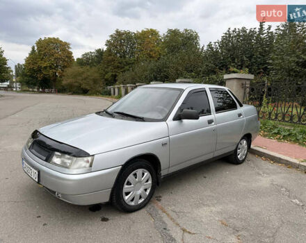 Серый ВАЗ 2110, объемом двигателя 1.6 л и пробегом 240 тыс. км за 2750 $, фото 1 на Automoto.ua
