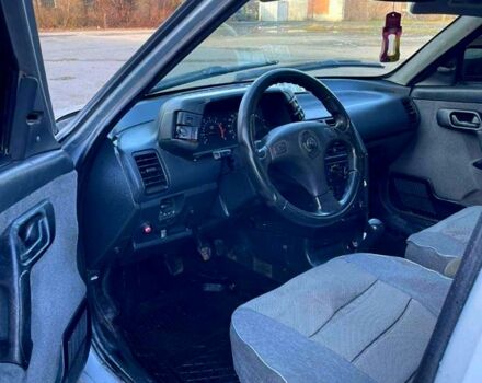 Серый ВАЗ 2110, объемом двигателя 1.6 л и пробегом 580 тыс. км за 1500 $, фото 1 на Automoto.ua