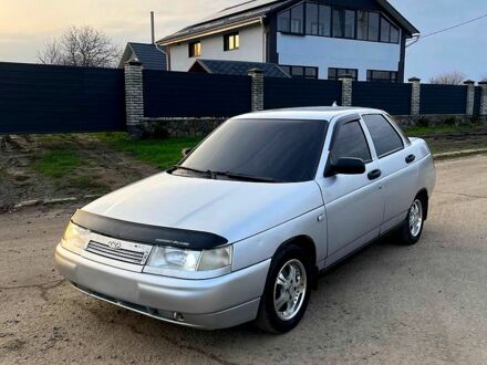 Серый ВАЗ 2110, объемом двигателя 1.6 л и пробегом 160 тыс. км за 2200 $, фото 1 на Automoto.ua