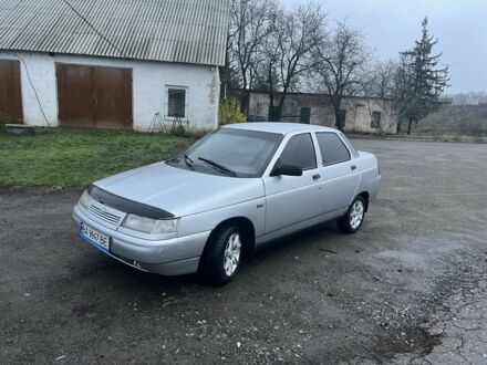 Серый ВАЗ 2110, объемом двигателя 1.6 л и пробегом 280 тыс. км за 1950 $, фото 1 на Automoto.ua