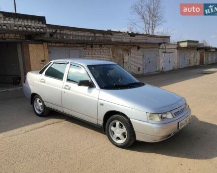 Серый ВАЗ 2110, объемом двигателя 1.6 л и пробегом 191 тыс. км за 3700 $, фото 1 на Automoto.ua