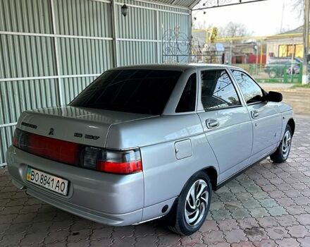 Серый ВАЗ 2110, объемом двигателя 1.6 л и пробегом 180 тыс. км за 2600 $, фото 1 на Automoto.ua