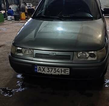 Серый ВАЗ 2110, объемом двигателя 1.6 л и пробегом 230 тыс. км за 2600 $, фото 1 на Automoto.ua