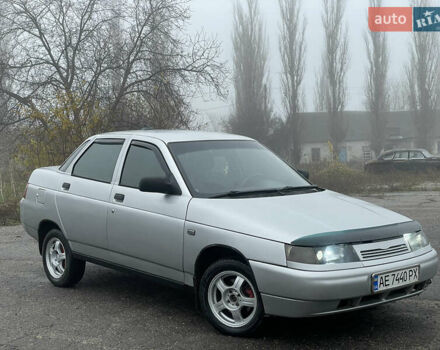 Серый ВАЗ 2110, объемом двигателя 1.6 л и пробегом 250 тыс. км за 2699 $, фото 1 на Automoto.ua