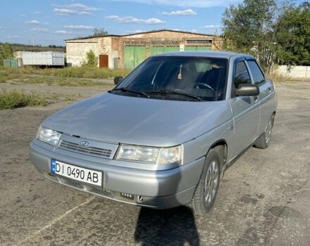 Серый ВАЗ 2110, объемом двигателя 1.6 л и пробегом 175 тыс. км за 2750 $, фото 1 на Automoto.ua
