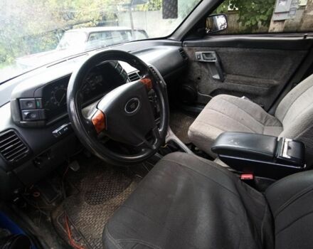 Синій ВАЗ 2110, об'ємом двигуна 1.5 л та пробігом 278 тис. км за 1250 $, фото 4 на Automoto.ua