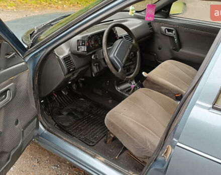 Синій ВАЗ 2110, об'ємом двигуна 1.5 л та пробігом 300 тис. км за 1250 $, фото 2 на Automoto.ua