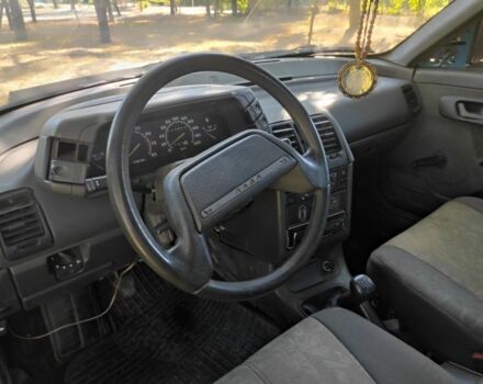 Синий ВАЗ 2110, объемом двигателя 1.5 л и пробегом 180 тыс. км за 749 $, фото 5 на Automoto.ua