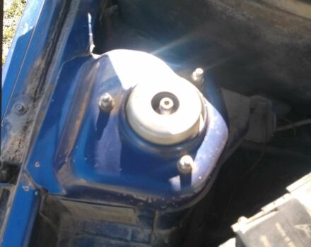 Синий ВАЗ 2110, объемом двигателя 1.5 л и пробегом 260 тыс. км за 1200 $, фото 2 на Automoto.ua