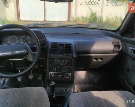 Синий ВАЗ 2110, объемом двигателя 1.5 л и пробегом 205 тыс. км за 700 $, фото 11 на Automoto.ua