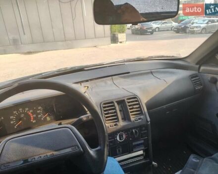 Синий ВАЗ 2110, объемом двигателя 1.5 л и пробегом 203 тыс. км за 900 $, фото 3 на Automoto.ua