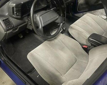 Синій ВАЗ 2110, об'ємом двигуна 1.5 л та пробігом 200 тис. км за 2100 $, фото 6 на Automoto.ua