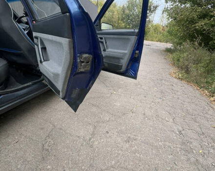 Синій ВАЗ 2110, об'ємом двигуна 1.5 л та пробігом 278 тис. км за 1950 $, фото 8 на Automoto.ua