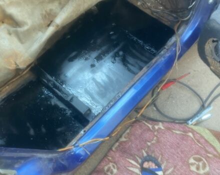 Синій ВАЗ 2110, об'ємом двигуна 1.6 л та пробігом 216 тис. км за 850 $, фото 4 на Automoto.ua