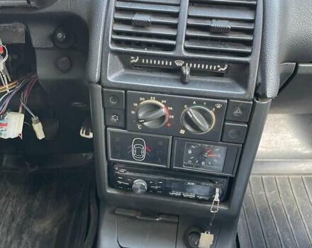 Синій ВАЗ 2110, об'ємом двигуна 1.5 л та пробігом 400 тис. км за 2000 $, фото 4 на Automoto.ua