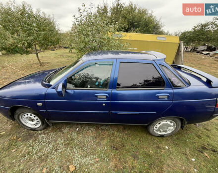 Синий ВАЗ 2110, объемом двигателя 1.5 л и пробегом 264 тыс. км за 1900 $, фото 2 на Automoto.ua