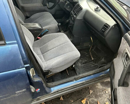 Синий ВАЗ 2110, объемом двигателя 1.5 л и пробегом 250 тыс. км за 650 $, фото 6 на Automoto.ua