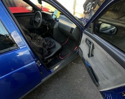 Синий ВАЗ 2110, объемом двигателя 1.5 л и пробегом 176 тыс. км за 2600 $, фото 9 на Automoto.ua