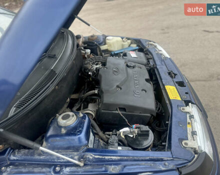 Синий ВАЗ 2110, объемом двигателя 1.6 л и пробегом 275 тыс. км за 1499 $, фото 21 на Automoto.ua