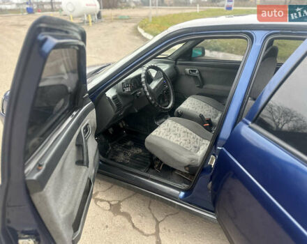 Синий ВАЗ 2110, объемом двигателя 1.6 л и пробегом 275 тыс. км за 1499 $, фото 18 на Automoto.ua