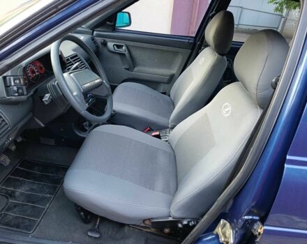Синій ВАЗ 2110, об'ємом двигуна 1.6 л та пробігом 160 тис. км за 1750 $, фото 7 на Automoto.ua
