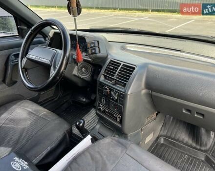 Синий ВАЗ 2110, объемом двигателя 1.6 л и пробегом 364 тыс. км за 1600 $, фото 33 на Automoto.ua