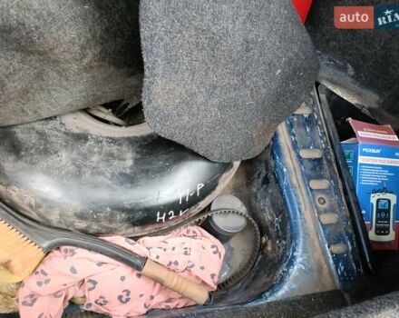 Синій ВАЗ 2110, об'ємом двигуна 1.6 л та пробігом 230 тис. км за 2400 $, фото 10 на Automoto.ua