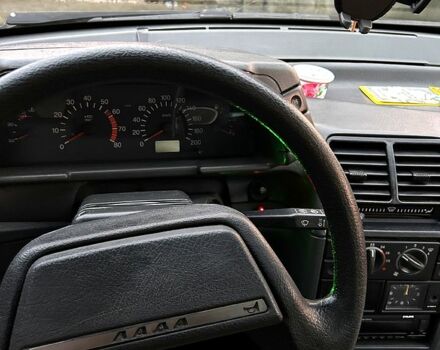 Синий ВАЗ 2110, объемом двигателя 1.6 л и пробегом 147 тыс. км за 2050 $, фото 9 на Automoto.ua
