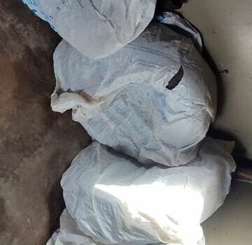 Синий ВАЗ 2110, объемом двигателя 1.6 л и пробегом 260 тыс. км за 1050 $, фото 8 на Automoto.ua