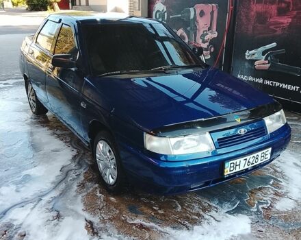 Синий ВАЗ 2110, объемом двигателя 1.6 л и пробегом 200 тыс. км за 2000 $, фото 2 на Automoto.ua