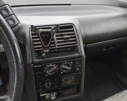 Синий ВАЗ 2110, объемом двигателя 1.6 л и пробегом 222 тыс. км за 1700 $, фото 9 на Automoto.ua
