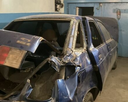 Синий ВАЗ 2110, объемом двигателя 1.6 л и пробегом 57 тыс. км за 550 $, фото 6 на Automoto.ua