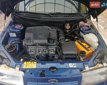 Синий ВАЗ 2110, объемом двигателя 1.6 л и пробегом 230 тыс. км за 2300 $, фото 1 на Automoto.ua
