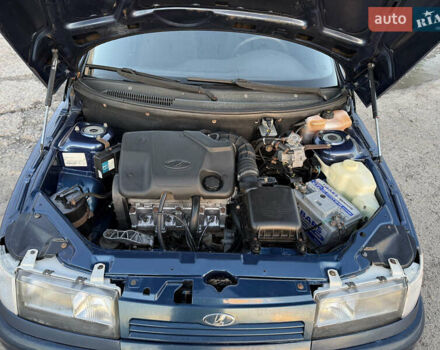 Синій ВАЗ 2110, об'ємом двигуна 1.6 л та пробігом 180 тис. км за 2000 $, фото 6 на Automoto.ua